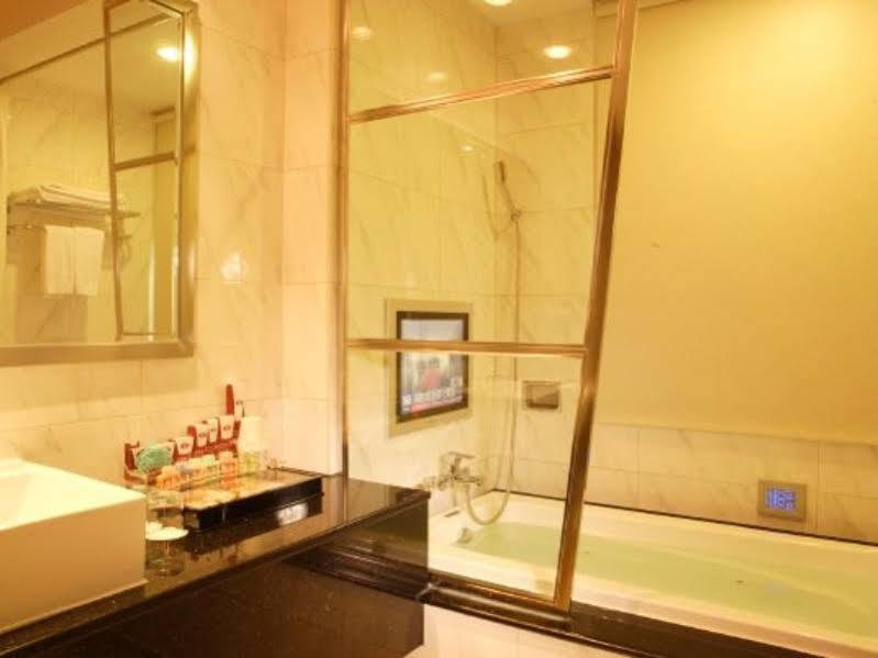 R7 Hotel Kaohsiung Zewnętrze zdjęcie