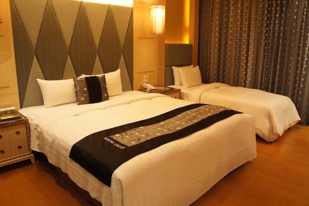 R7 Hotel Kaohsiung Zewnętrze zdjęcie