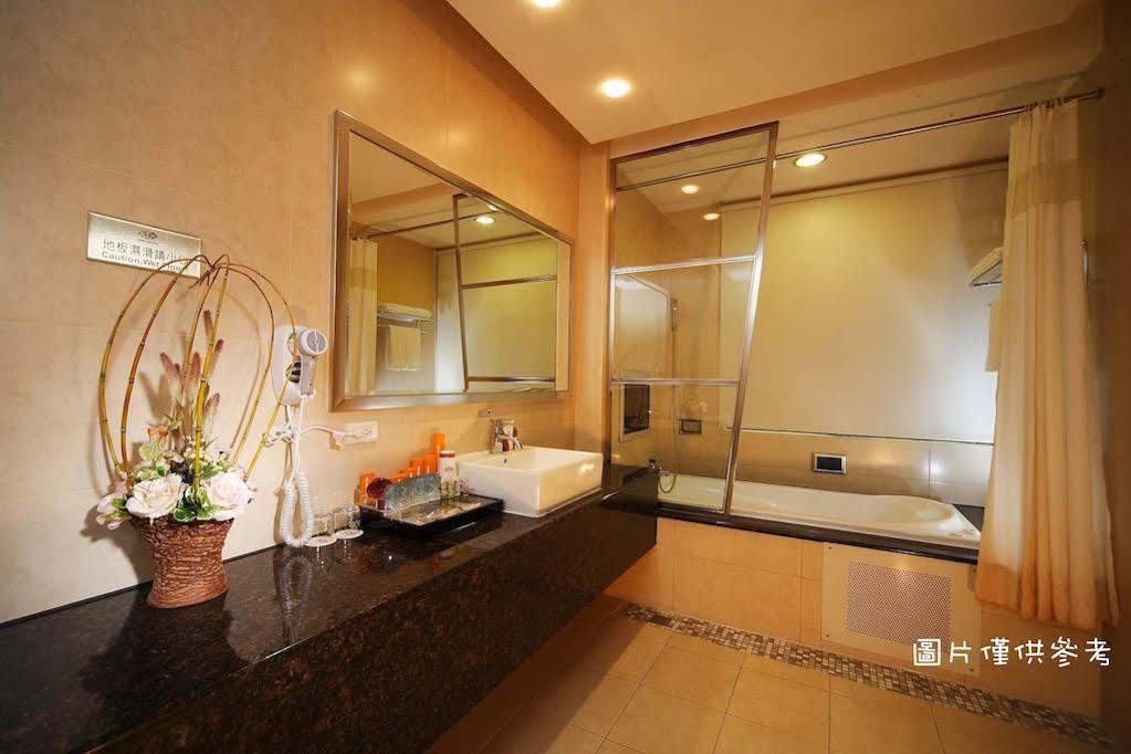 R7 Hotel Kaohsiung Zewnętrze zdjęcie